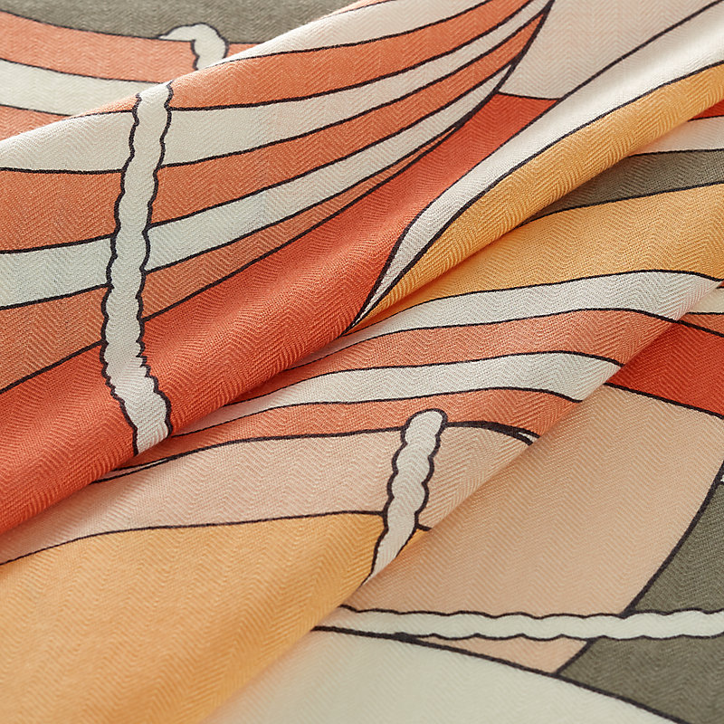 HERMES　スカーフ　テラコッタ系秋色 HERMES スカーフ テラコッタ系秋色